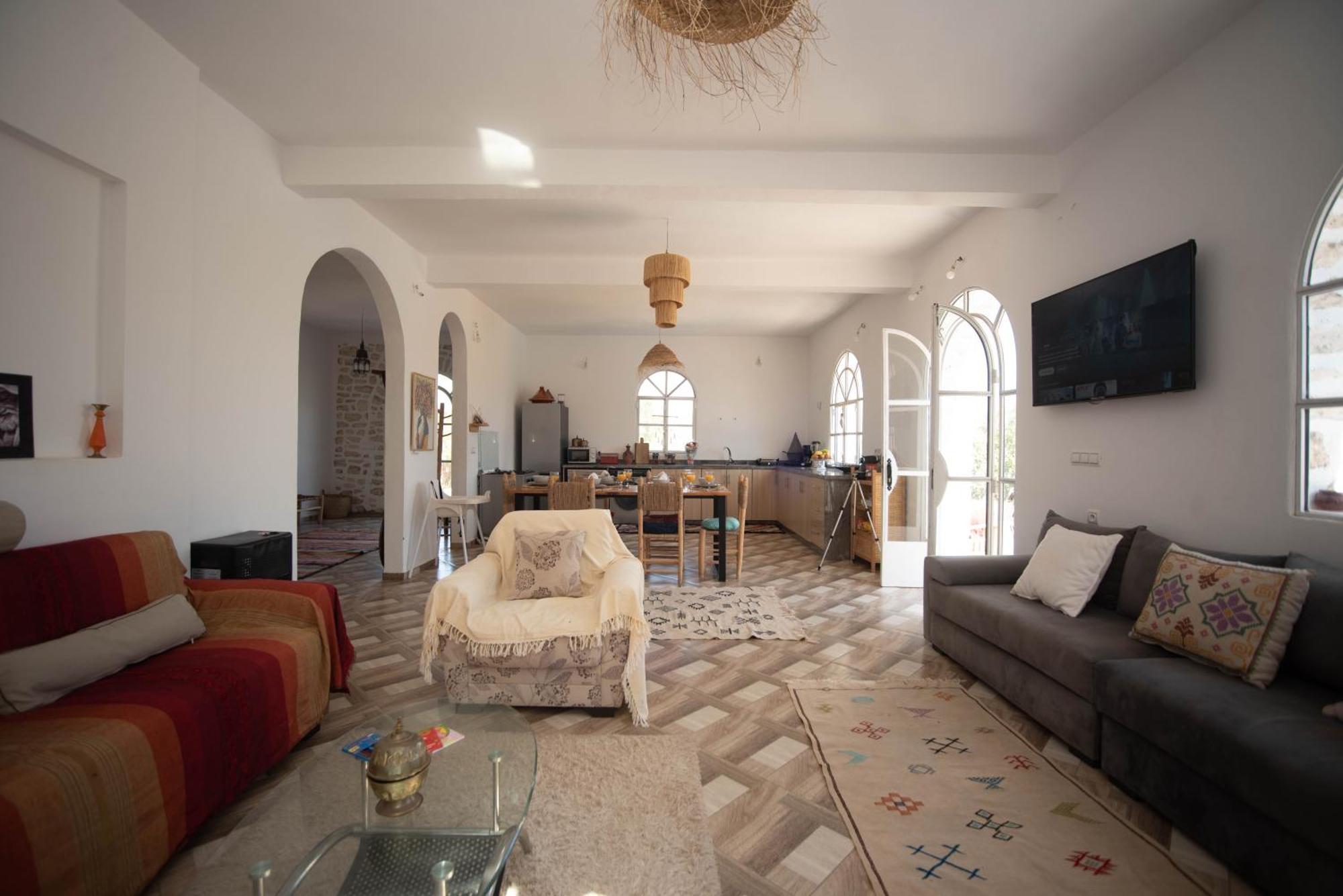 Villa Les Jardins Fleuris 4 Bedrooms エッサウィラ エクステリア 写真