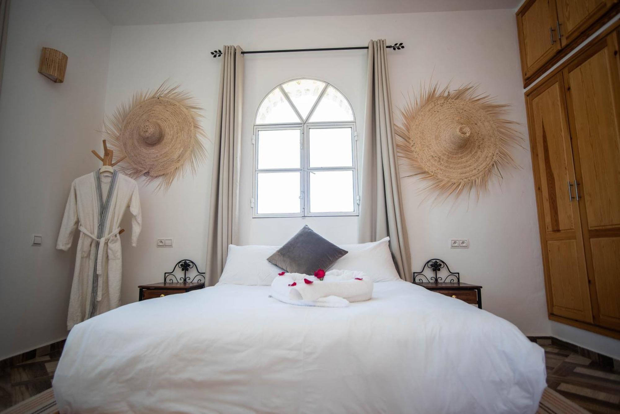 Villa Les Jardins Fleuris 4 Bedrooms エッサウィラ エクステリア 写真
