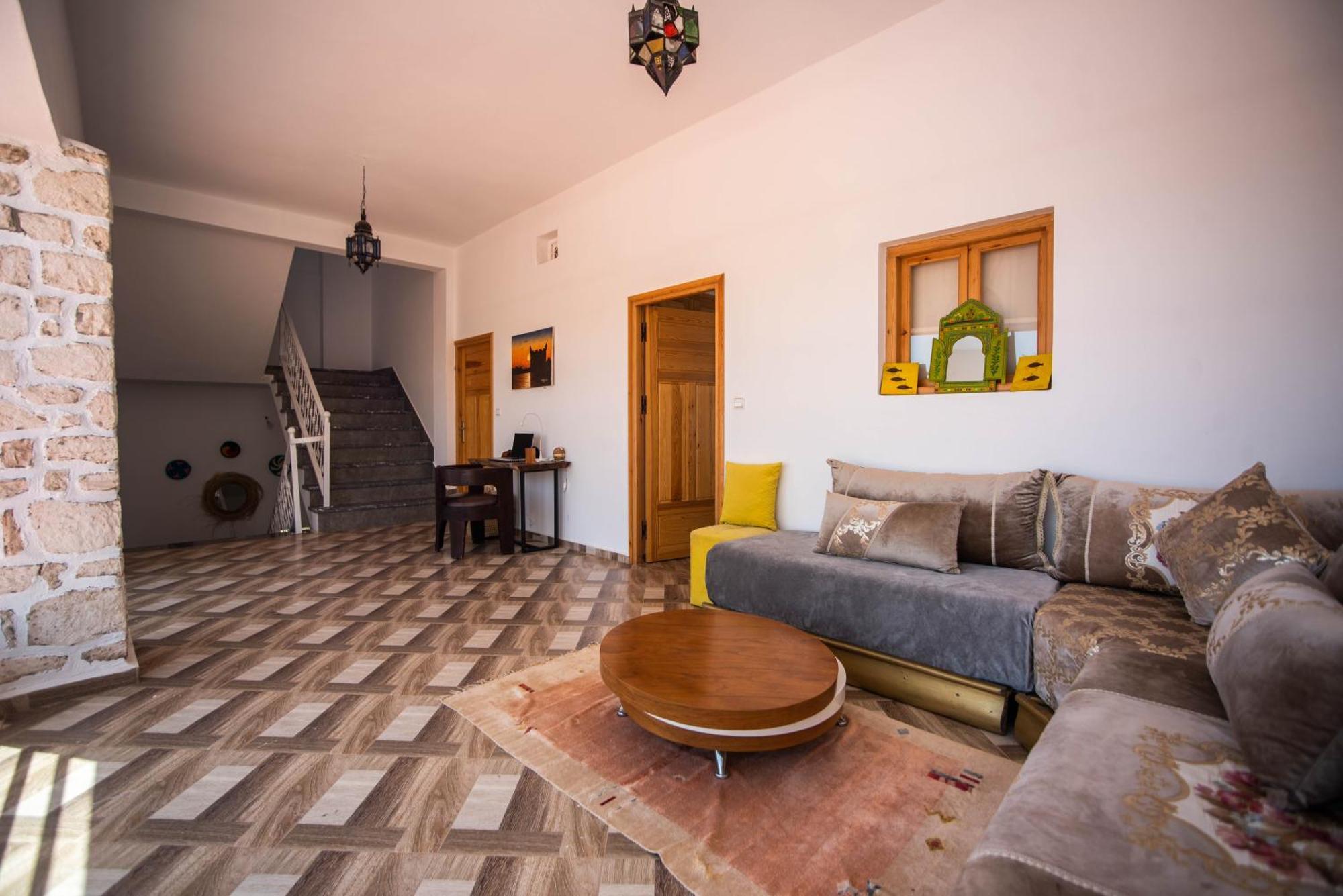 Villa Les Jardins Fleuris 4 Bedrooms エッサウィラ エクステリア 写真